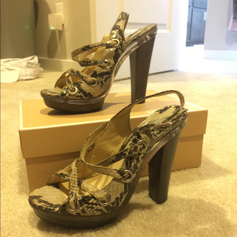 Michael Kors Heel